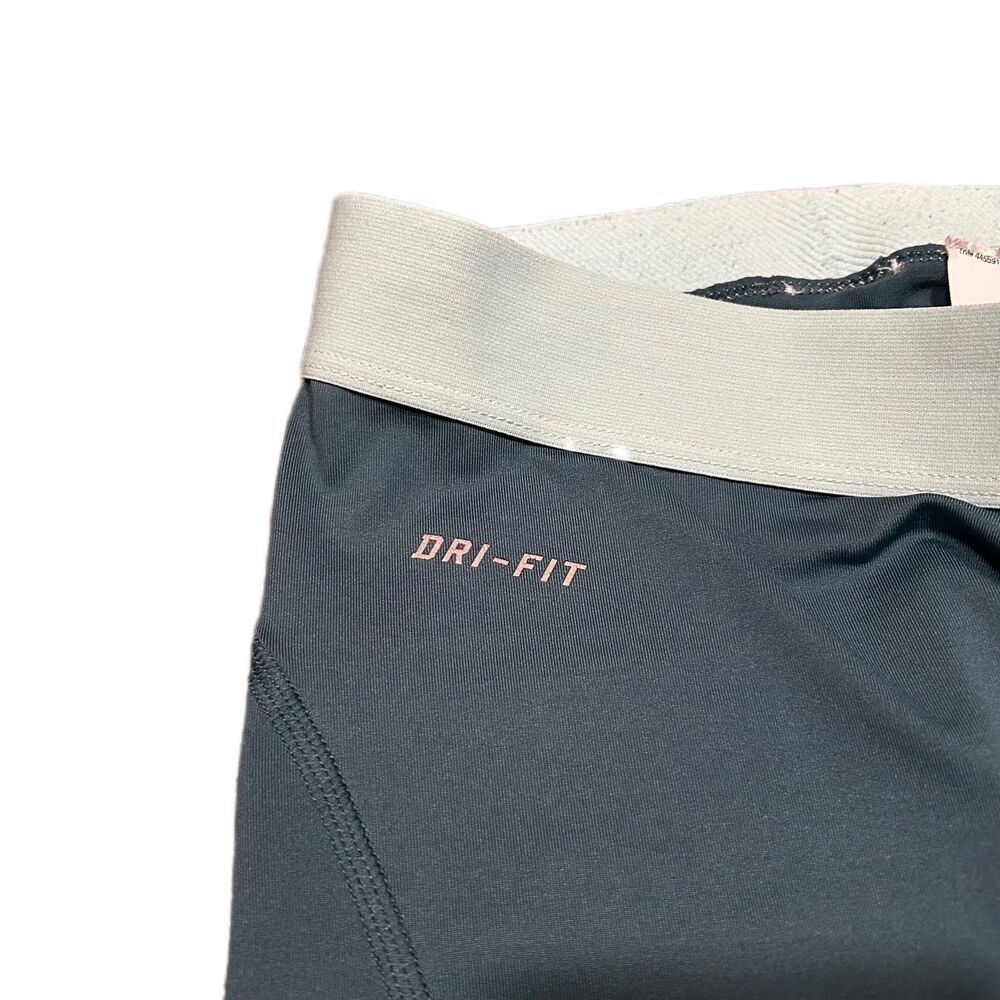 Nike Pro Dri-Fit Small Teal Crop Legging - Picture 5 of 9